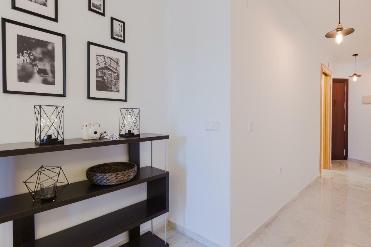 Apartamento Hola Málaga Atarazanas Exterior foto